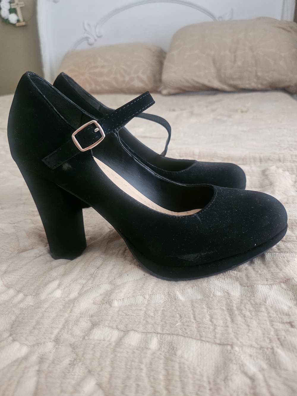Cityclassified Black Mary Jane Chunky Heel Pumps